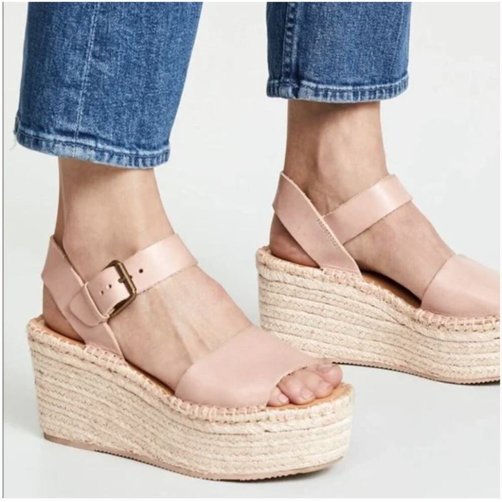 💎✨CLEARANCE SALE✨SOLUDOS DOVE GRAY SANDALS